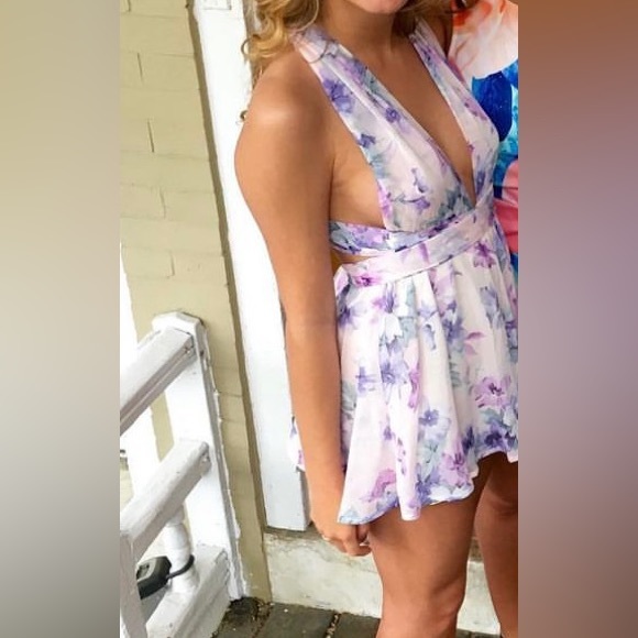 Lulus floral lavender romper - Picture 8 of 8